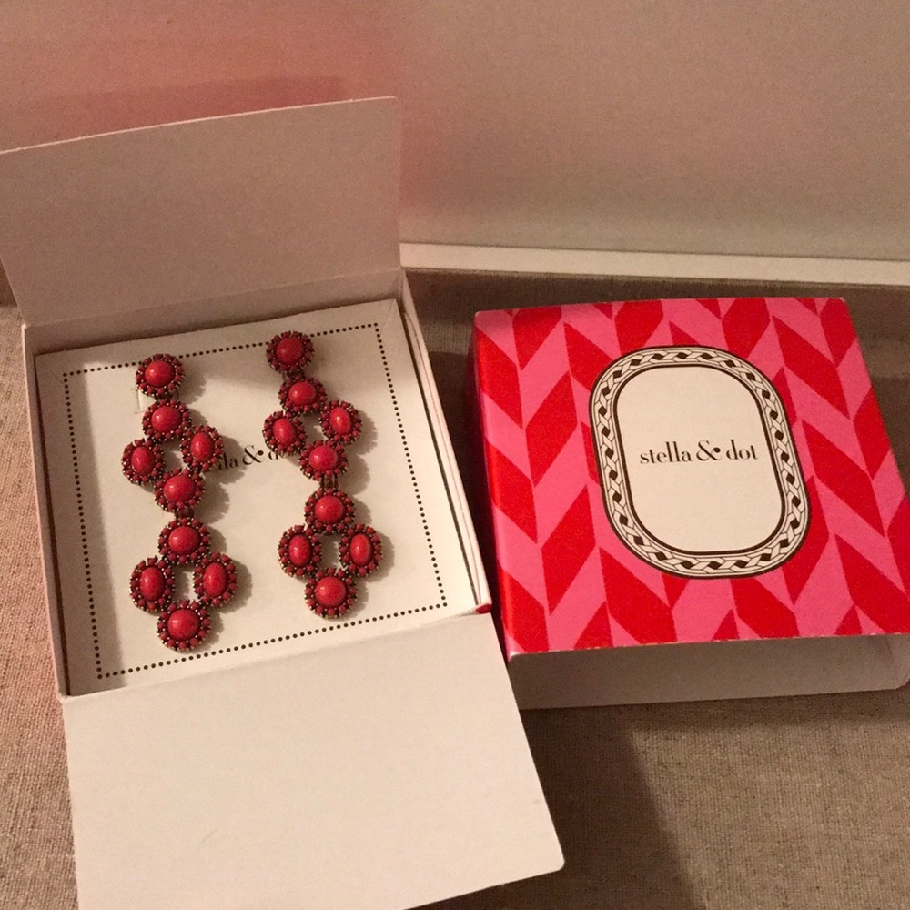 Stella and Dot Sardinia earrings